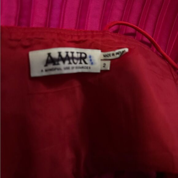 AMUR Elodie Pleated A-Line Cutout
Side-Slit Gown/ size 2 - Picture 9 of 11